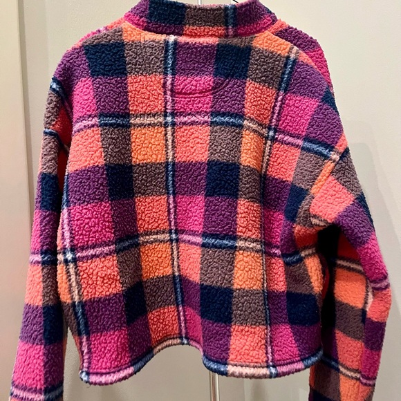 American Eagle Outfitters Pink and Orange Fleece Pullover - Picture 2 of 10